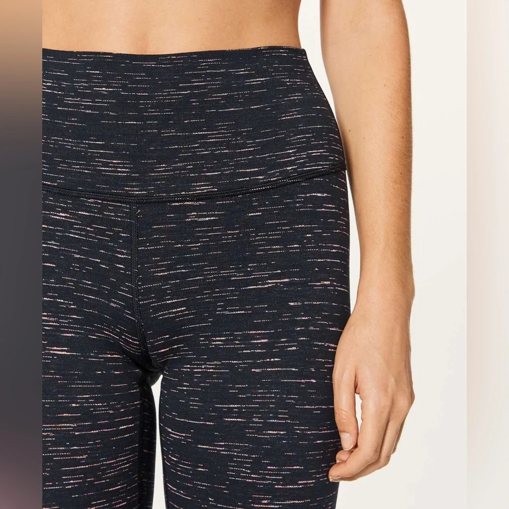 Lululemon Wunder Under Hi-Rise 7/8 Tight (25") - Picture 4 of 9